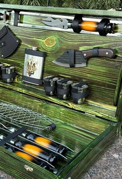 Набір шампурів у дерев'яному кейсі з 18 предметів Н - 3900 фото